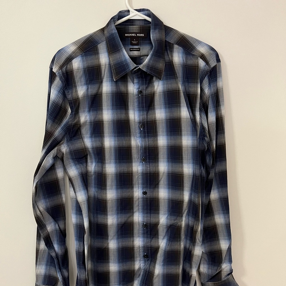 Michael Kors Men's Navy and White Plaid Shirt
